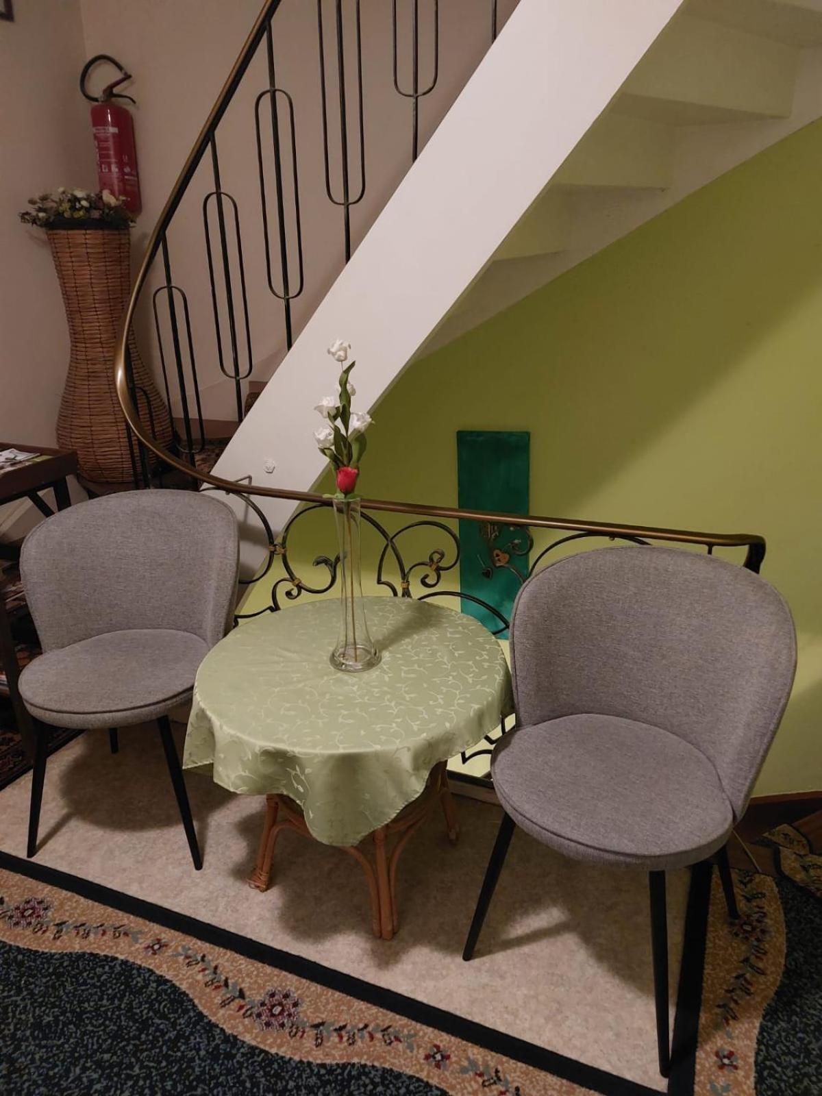 Schwabenstuben Doppelzimmer Meersburg Extérieur photo
